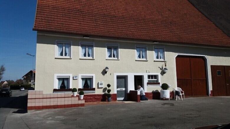 Apartments B & B27