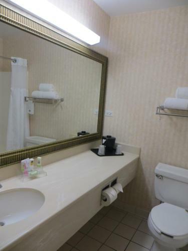 Hotel Country Inn And Suites Gurnee