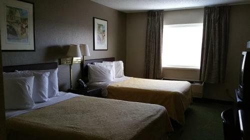 Motel Fairbridge Inn Express