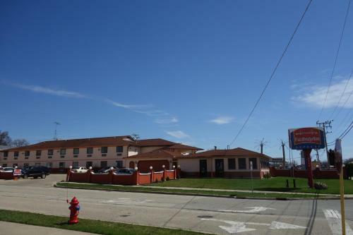 Motel Fairbridge Inn Express