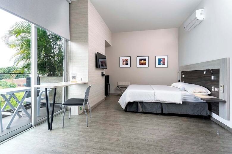 Hotel Park 85