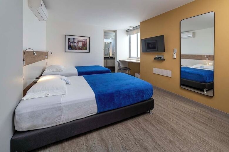 Hotel Park 85