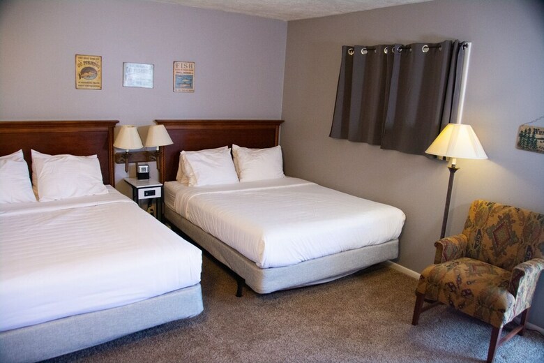 Holiday Motel
