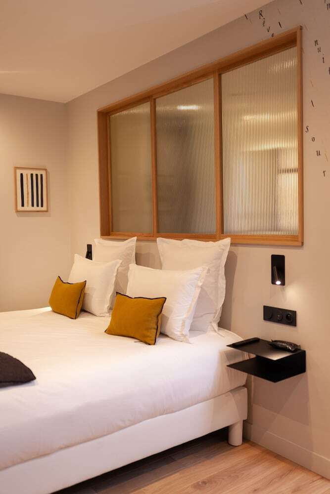 Hotel Tinah - Champs Elys�es