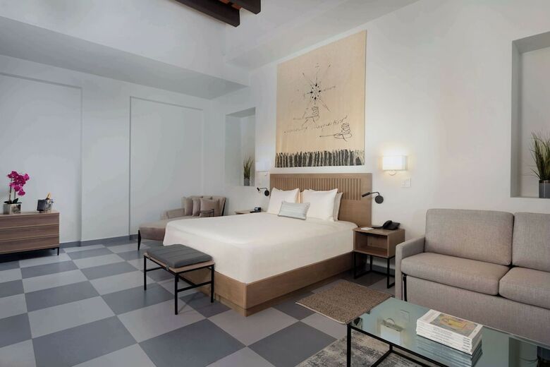 Hotel Palacio Provincial San Juan, Curio Collection By Hilton