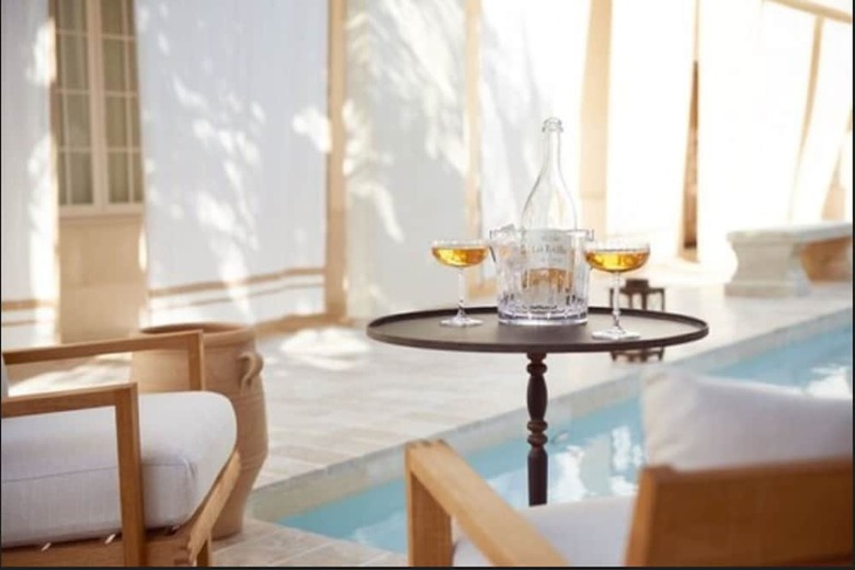 Hotel Cara