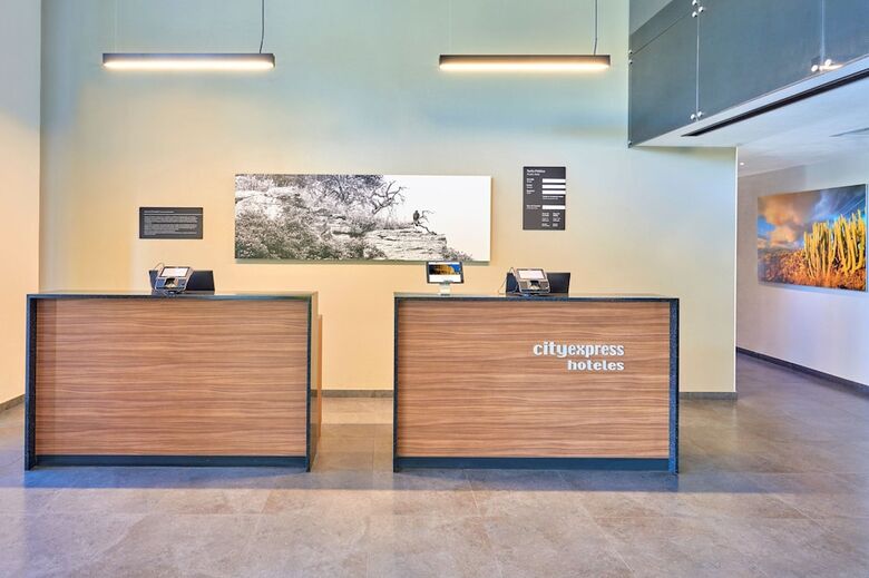 Hotel City Express By Marriott Caborca