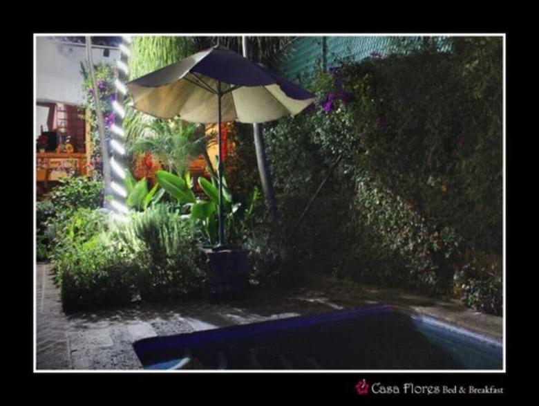 Casa Flores Bed & Breakfast