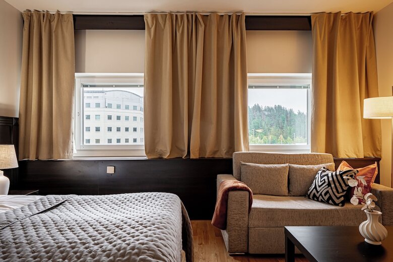 Solna Park & Hotel