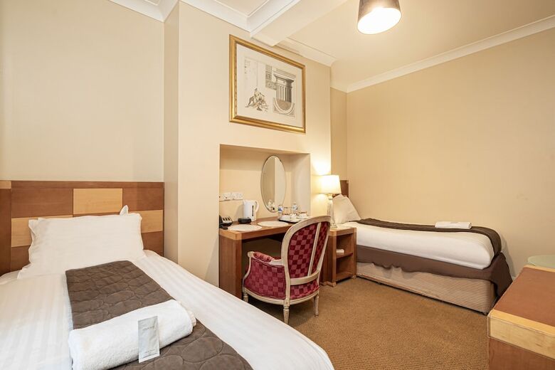 Hotel Barrington Lodge