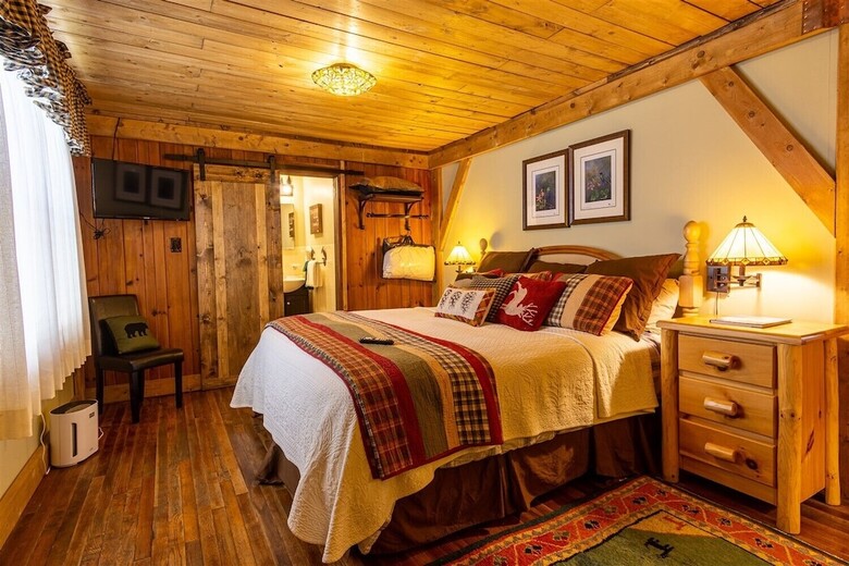 Hotel Hemlock Inn