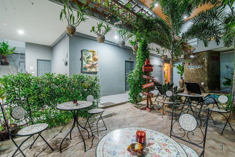 Samsha Guesthouse