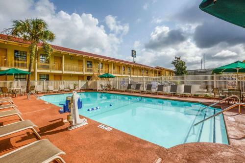 Hotel La Quinta Inn Charleston North