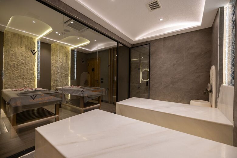 Vonresort Golden Coast - All Inclusive