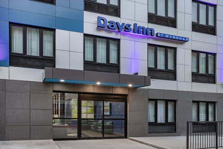 Hotel Days Inn By Wyndham Bronx Nyc