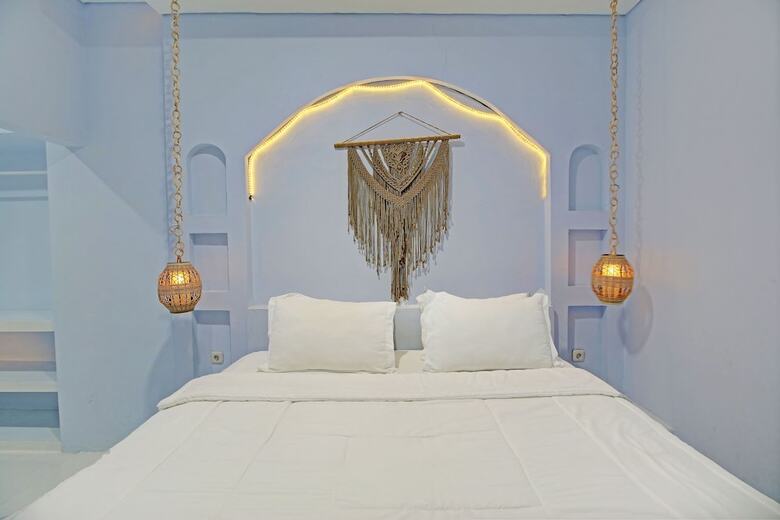 Hotel Collection O 93004 Double D Guest House