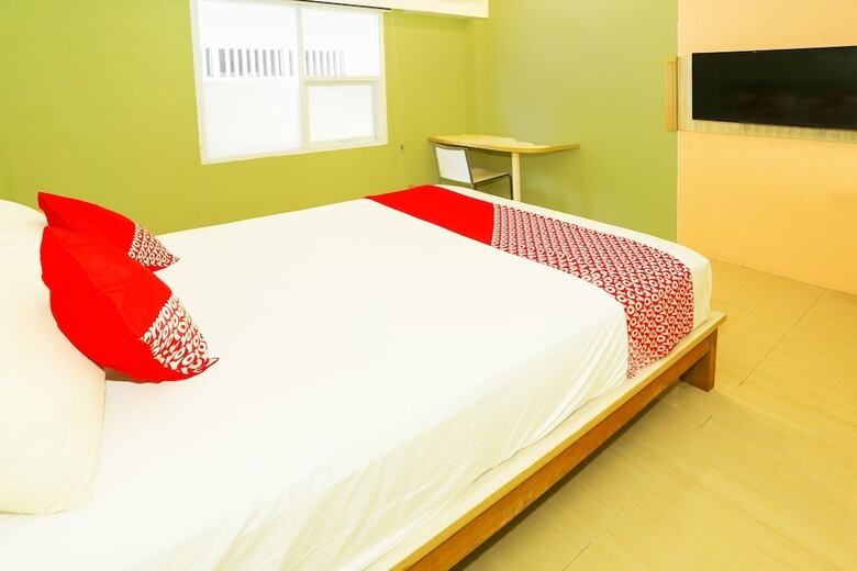 Hotel Oyo 93145 Pondok Alam Syariah