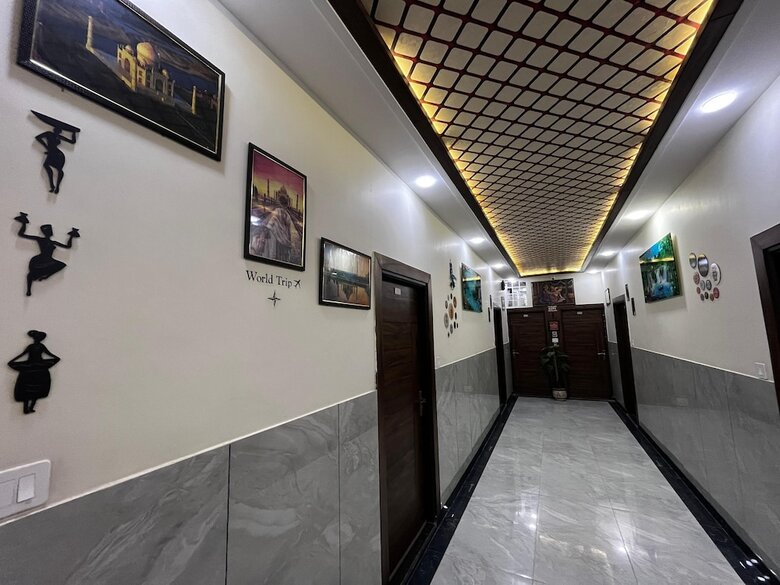 Hotel Taj Nice Point By Taj Sunrise Grp