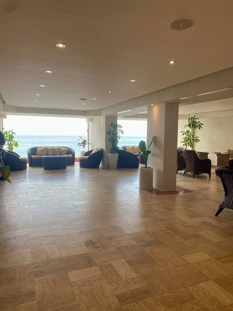 Hotel Costa Sur Resort, Classico Collection By Sonesta