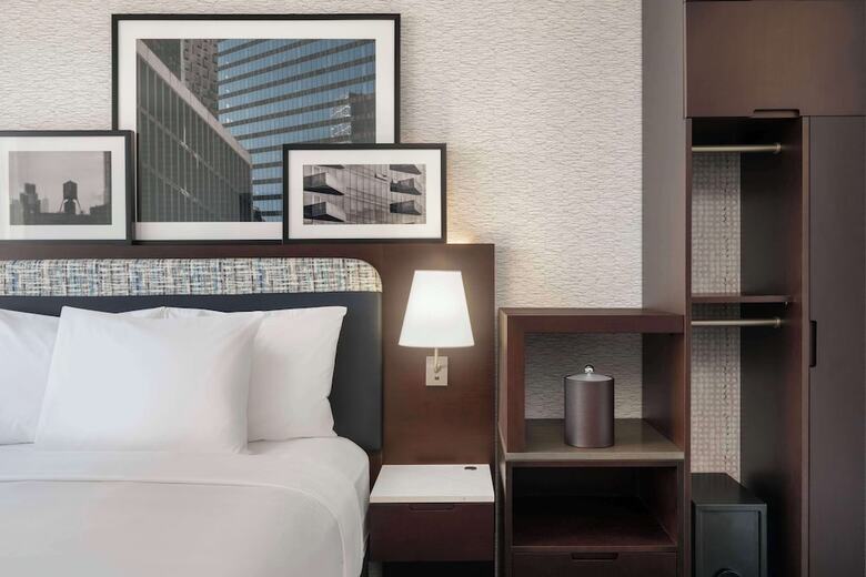 Hotel Doubletree By Hilton Long Island City, Ny