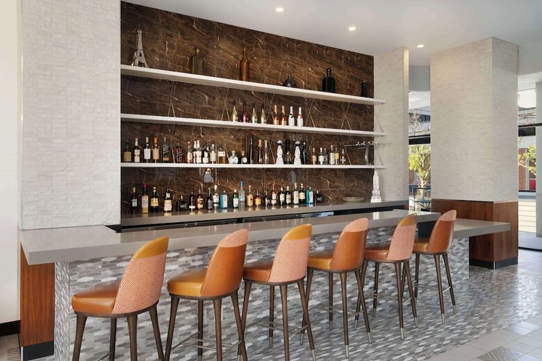 Hotel Doubletree By Hilton Long Island City, Ny