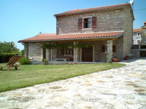 Holiday Homes In Korenici/istrien 11520