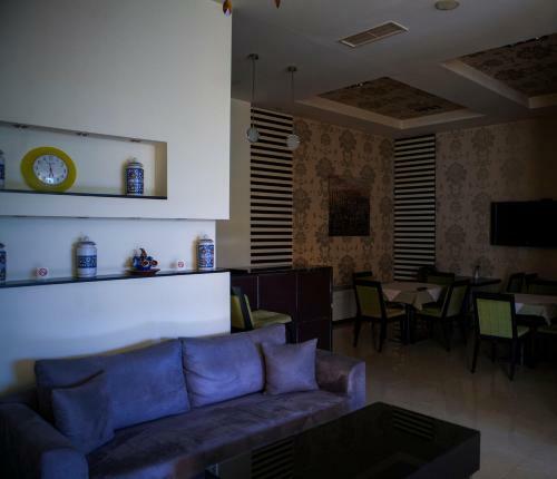Giannis Hotel