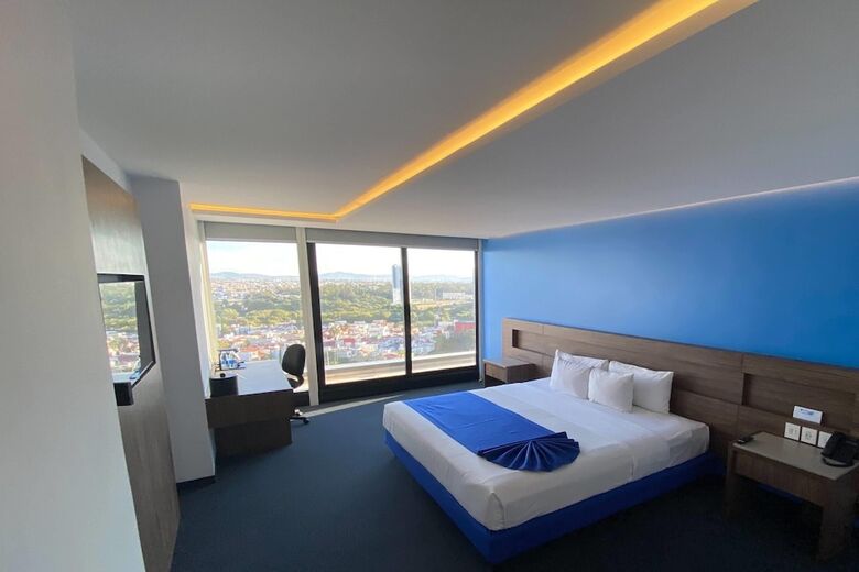 Hotel Wyndham Puebla Angelopolis
