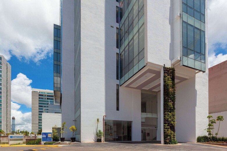 Hotel Wyndham Puebla Angelopolis