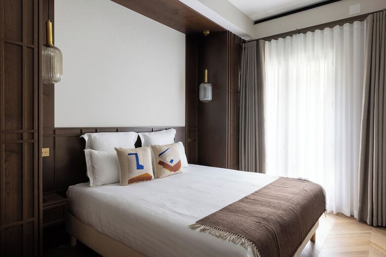 Highstay - Luxury Serviced Apartments - North Marais 2