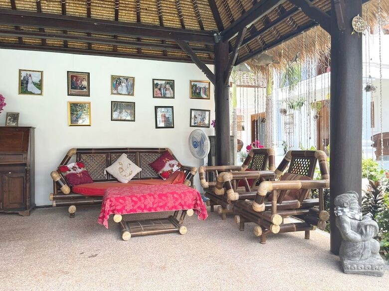 Hotel Belvilla Pleasant Seaside Lovina Beach