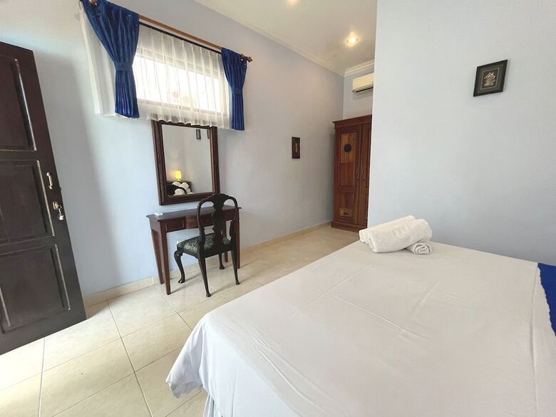 Hotel Belvilla Pleasant Seaside Lovina Beach