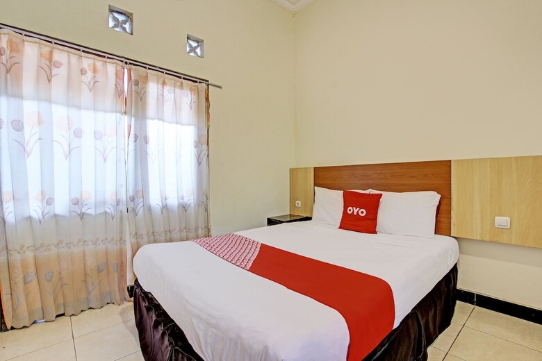 Oyo 93660 New Family Hotel Syariah