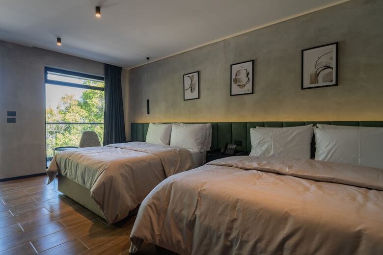 Hotel Alcal� Expo