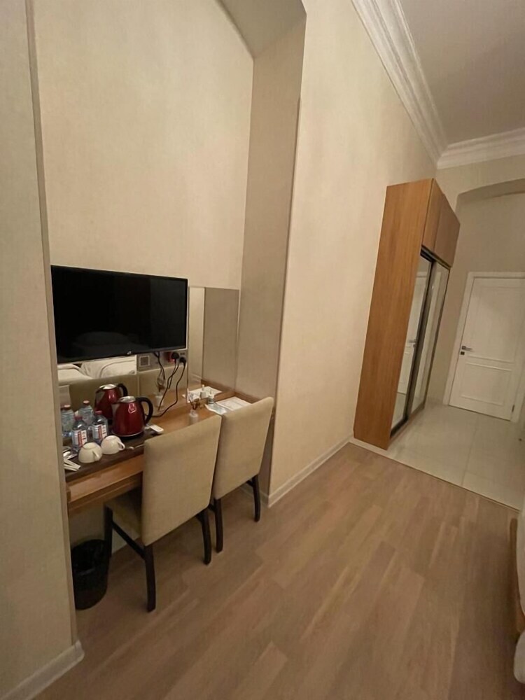 Solo Hotel