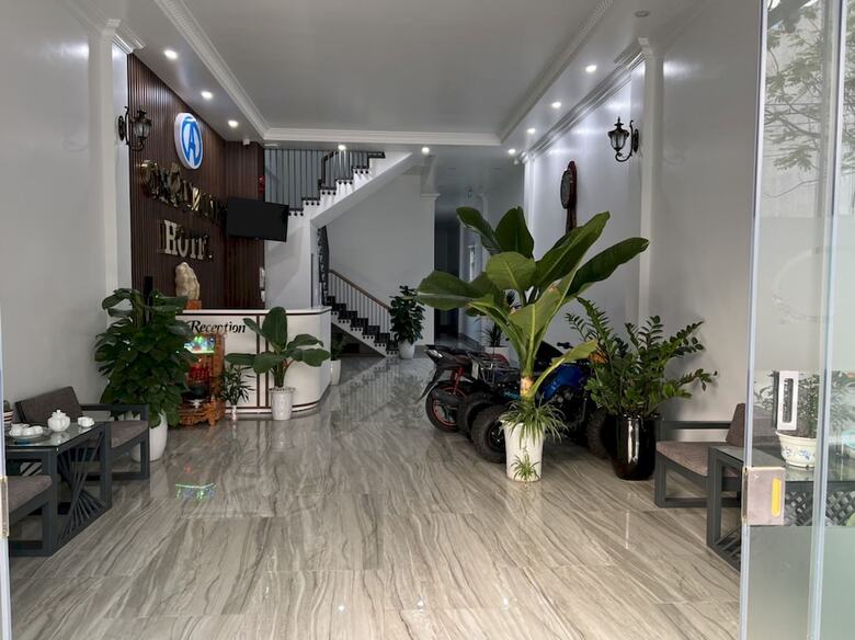 Hotel Oyo 1178 Chau Anh Motel