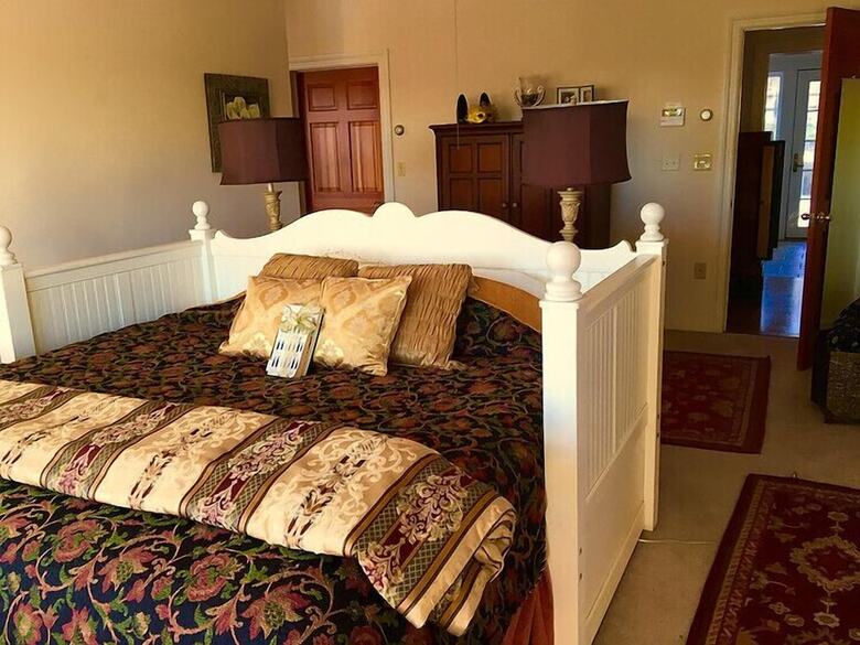 Cayuga�lake�inn Ithaca Hotel�alt