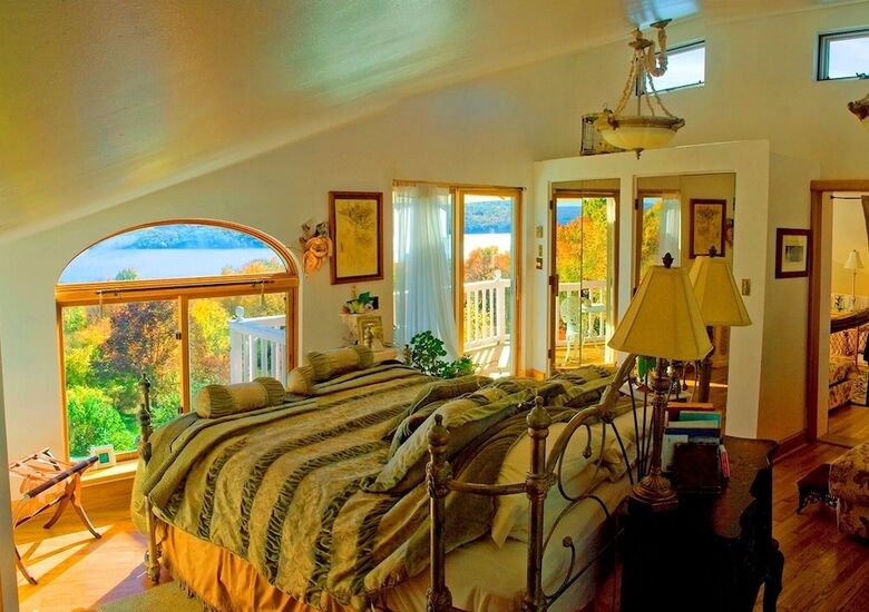 Cayuga�lake�inn Ithaca Hotel�alt