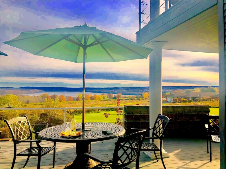 Cayuga�lake�inn Ithaca Hotel�alt
