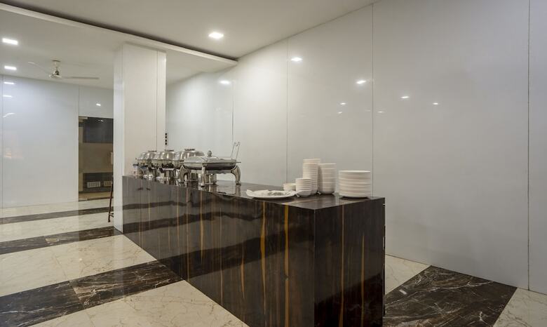 Hotel Treebo Zaid International Powai