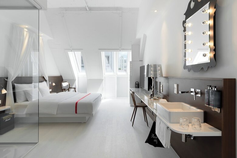 Ruby Rosi Hotel Munich