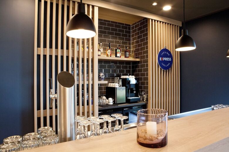 Hotel Holiday Inn Express Furth By Ihg