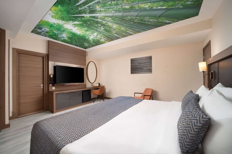 TRYP By Wyndham Istanbul Sisli Hotel