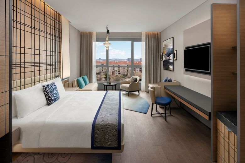 Jw Marriott Hotel Istanbul Marmara Sea