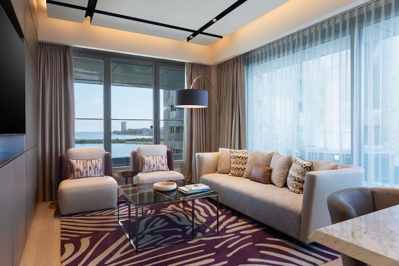 Jw Marriott Hotel Istanbul Marmara Sea