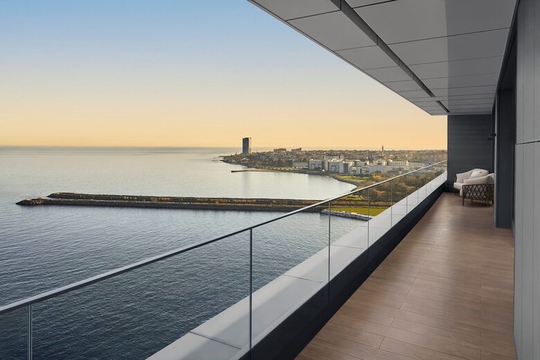 Jw Marriott Hotel Istanbul Marmara Sea