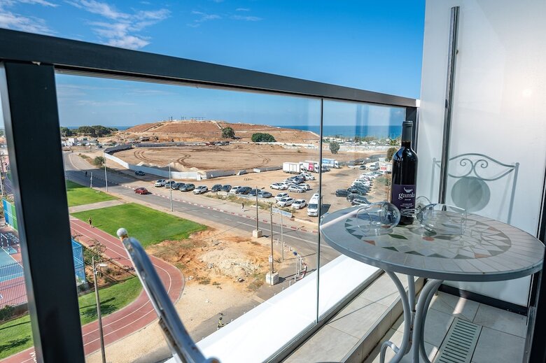 Hi - Yam Seaview Apartments & Suites
