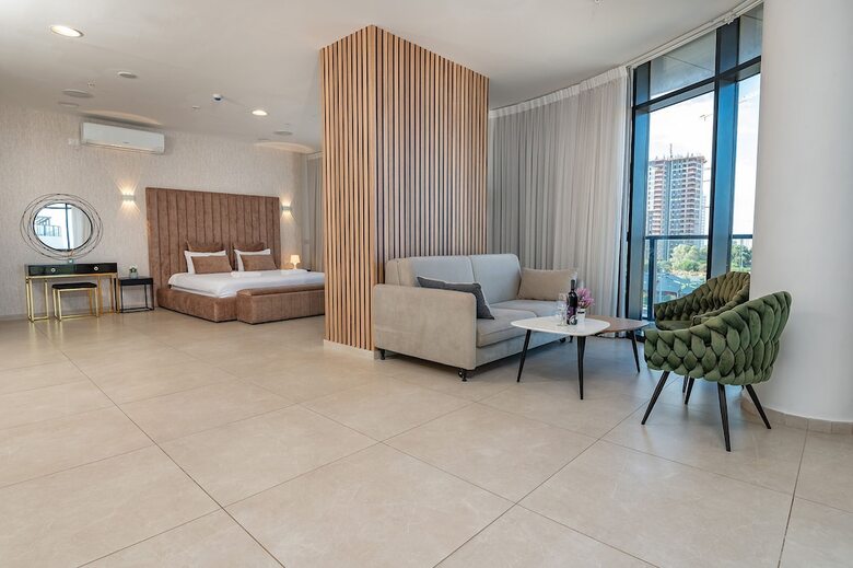 Hi - Yam Seaview Apartments & Suites