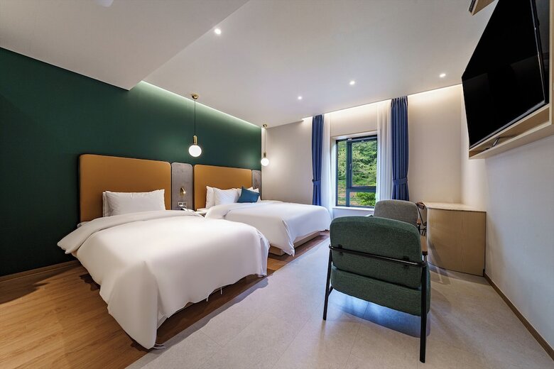 Brown Dot Hotel Gijang Station
