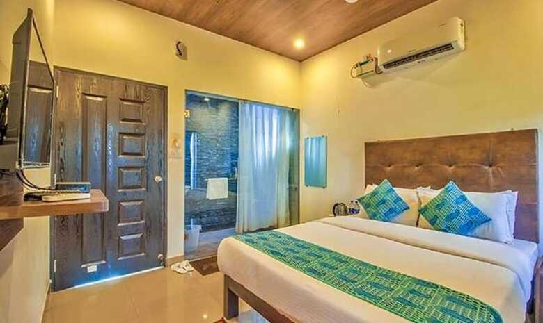 Hotel Fabexpress Balaji Inn